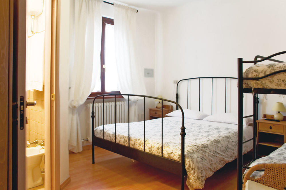 B&B Indipendenza Civitanova Marche Phòng bức ảnh